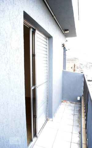 Casa para alugar com 54m², 1 quarto e sem vagavaranda