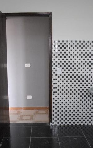 Casa para alugar com 54m², 1 quarto e sem vagaBanheiro