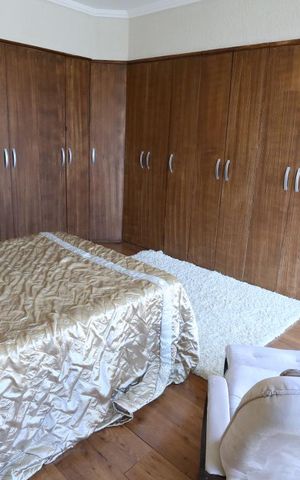 Casa à venda com 320m², 6 quartos e 2 vagasSuíte 2