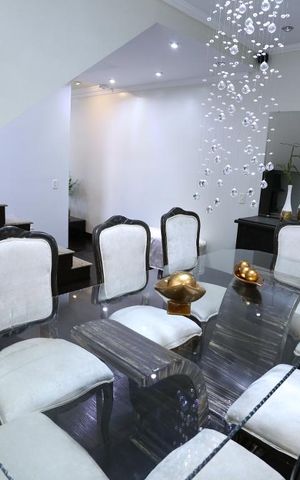 Casa à venda com 320m², 6 quartos e 2 vagasSala de Jantar