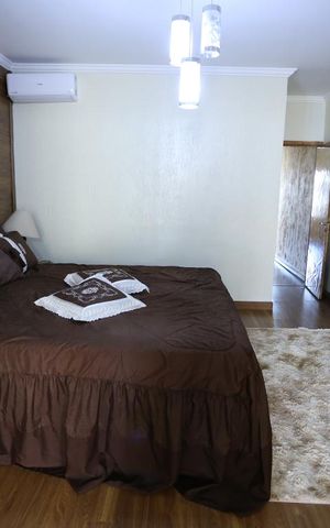 Casa à venda com 320m², 6 quartos e 2 vagasSuíte 1