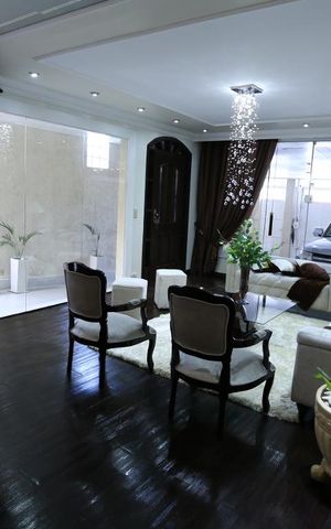 Casa à venda com 320m², 6 quartos e 2 vagasSala de Estar