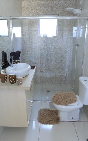 Casa à venda com 320m², 6 quartos e 2 vagasBanheiro da Suíte 2