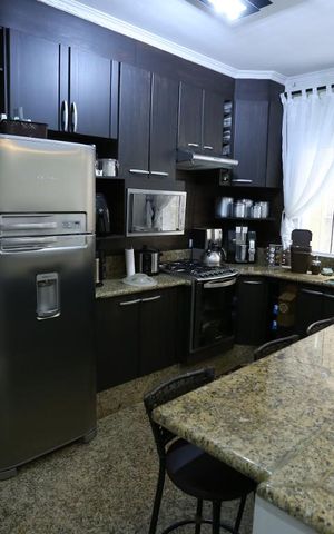 Casa à venda com 320m², 6 quartos e 2 vagasCozinha