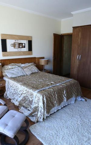 Casa à venda com 320m², 6 quartos e 2 vagasSuíte 2
