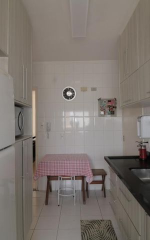 Apartamento à venda com 90m², 3 quartos e 3 vagasCozinha e Área de Serviço