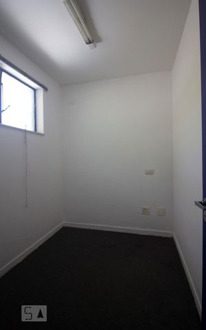 Casa à venda com 240m², 6 quartos e 3 vagasQuarto 1