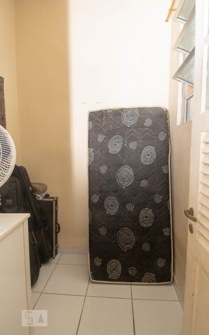 Apartamento à venda com 100m², 3 quartos e sem vaga Apartamento à venda com 100m², 3 quartos e sem vagaQuarto de Serviço