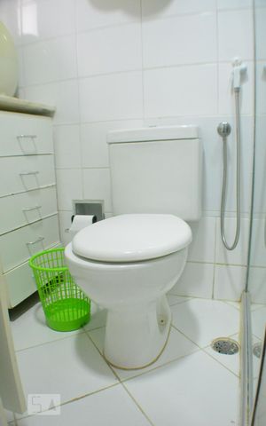 Apartamento para alugar com 63m², 2 quartos e 1 vagaBanheiro Social