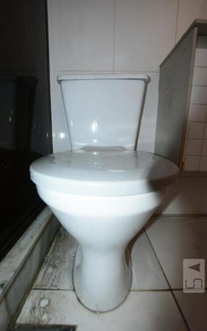 Apartamento para alugar com 100m², 2 quartos e sem vagaBanheiro social