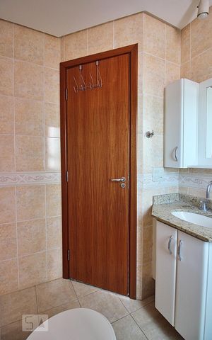 Apartamento à venda com 90m², 3 quartos e 2 vagasBanheiro do Quarto 1 - Suíte