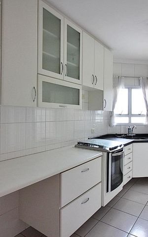 Apartamento à venda com 90m², 3 quartos e 2 vagasCozinha
