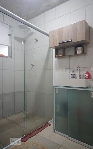 Casa à venda com 425m², 4 quartos e 4 vagasBanheiro 2