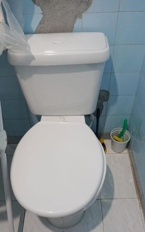 Casa à venda com 425m², 4 quartos e 4 vagasBanheiro 1