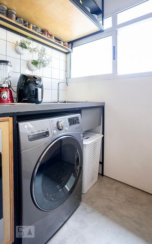 Apartamento para alugar com 74m², 1 quarto e 1 vaga Apartamento para alugar com 74m², 1 quarto e 1 vagaÁrea de Serviço