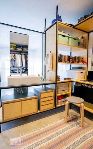 Apartamento para alugar com 74m², 1 quarto e 1 vaga Apartamento para alugar com 74m², 1 quarto e 1 vagaPia do Banheiro da Suite