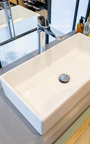Apartamento para alugar com 74m², 1 quarto e 1 vaga Apartamento para alugar com 74m², 1 quarto e 1 vagaPia do Banheiro da Suite