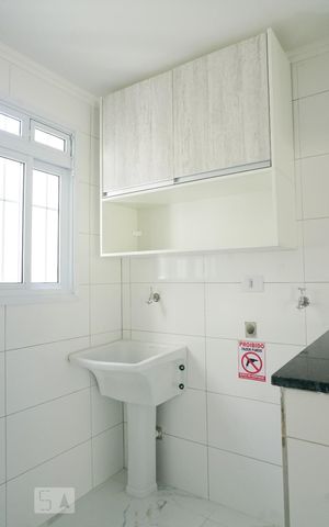 Apartamento para alugar com 41m², 2 quartos e sem vagaLavanderia