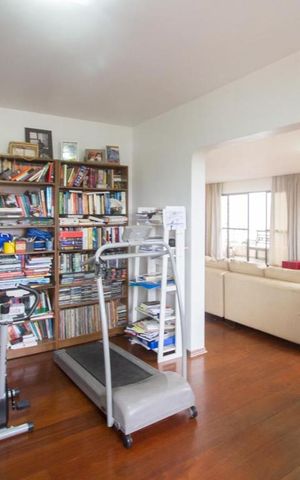 Apartamento para alugar com 328m², 4 quartos e 4 vagasEscritório