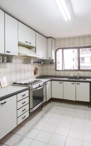 Apartamento para alugar com 328m², 4 quartos e 4 vagasCozinha