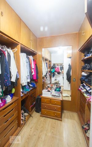 Apartamento para alugar com 328m², 4 quartos e 4 vagasCloset Suíte 4