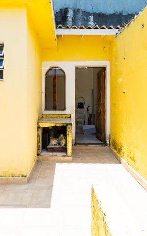Casa à venda com 101m², 2 quartos e 1 vaga Casa à venda com 101m², 2 quartos e 1 vagaQuintal