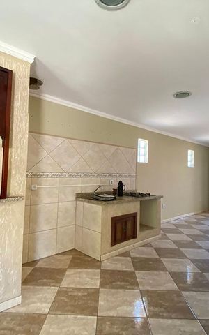 Casa à venda com 239m², 3 quartos e 2 vagasEspaço Gourmet