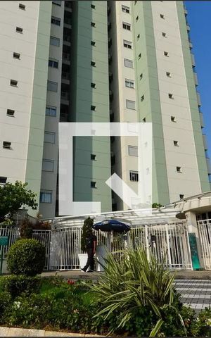 Apartamento à venda com 127m², 3 quartos e 3 vagas Apartamento à venda com 127m², 3 quartos e 3 vagasFachada e portaria