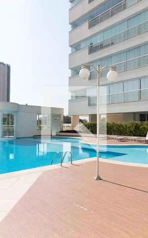 Apartamento à venda com 127m², 3 quartos e 3 vagas Apartamento à venda com 127m², 3 quartos e 3 vagasPiscina