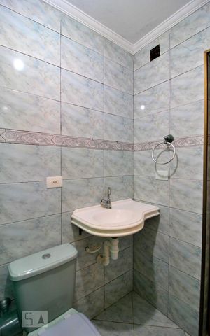 Casa à venda com 87m², 2 quartos e 3 vagasBanheiro da Suíte