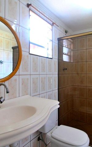 Casa à venda com 87m², 2 quartos e 3 vagasBanheiro