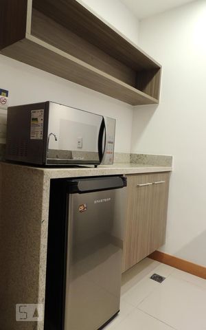 Apartamento à venda com 46m², 1 quarto e 1 vaga Apartamento à venda com 46m², 1 quarto e 1 vagaCozinha - Armários