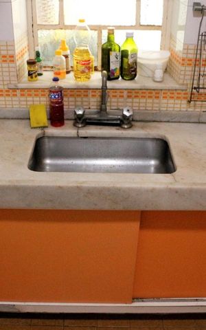 Casa à venda com 240m², 3 quartos e 3 vagasCozinha 1 - Torneira