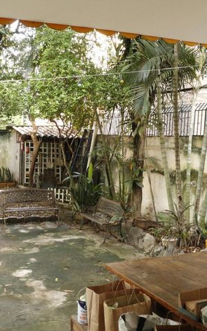 Casa à venda com 240m², 3 quartos e 3 vagasQuintal e Área de Serviço