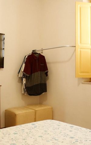 Casa à venda com 240m², 3 quartos e 3 vagasSuíte