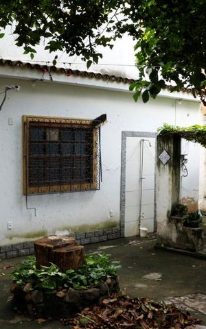 Casa à venda com 240m², 3 quartos e 3 vagasQuintal e Área de Serviço