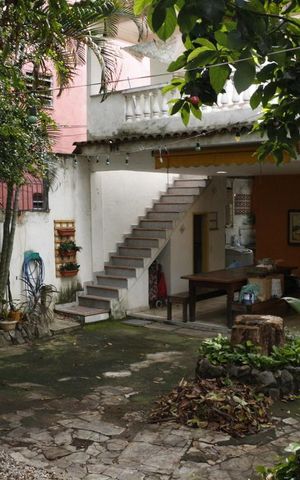 Casa à venda com 240m², 3 quartos e 3 vagasQuintal e Área de Serviço