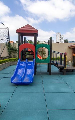 Apartamento à venda com 127m², 3 quartos e 3 vagasÁrea Comum - Playground