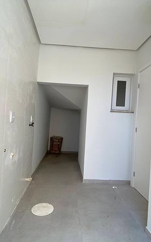 Casa de condomínio à venda com 108m², 3 quartos e 2 vagasLavanderia