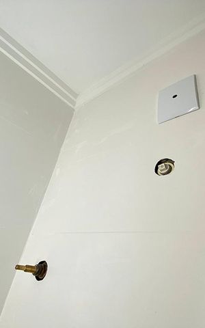Casa de condomínio à venda com 108m², 3 quartos e 2 vagasChuveiro da Suite