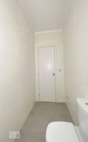 Casa de condomínio à venda com 108m², 3 quartos e 2 vagasBanheiro 2