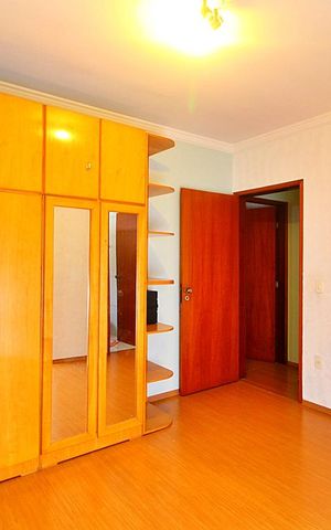 Casa à venda com 162m², 3 quartos e 4 vagasSuíte 2