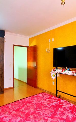 Casa à venda com 162m², 3 quartos e 4 vagasSuíte 1