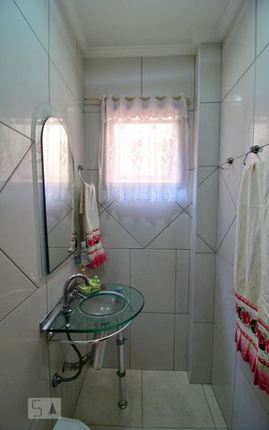 Casa à venda com 162m², 3 quartos e 4 vagasLavabo