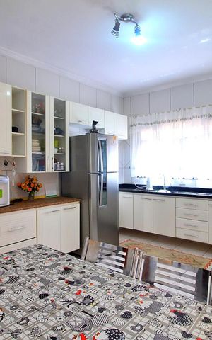 Casa à venda com 162m², 3 quartos e 4 vagasCozinha
