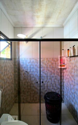 Casa à venda com 162m², 3 quartos e 4 vagasBanheiro da Suíte 3