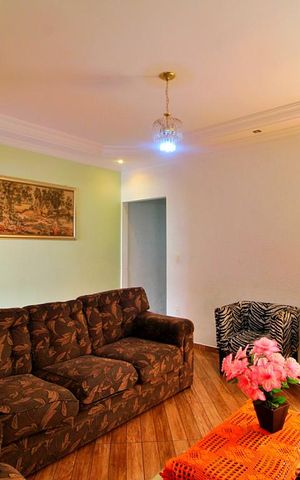 Casa à venda com 162m², 3 quartos e 4 vagasSala