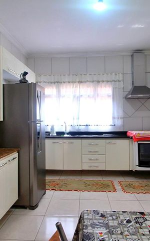 Casa à venda com 162m², 3 quartos e 4 vagasCozinha