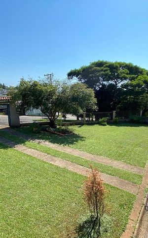 Casa à venda com 75m², 2 quartos e 2 vagasÁrea Externa