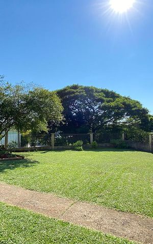 Casa à venda com 75m², 2 quartos e 2 vagasÁrea Externa